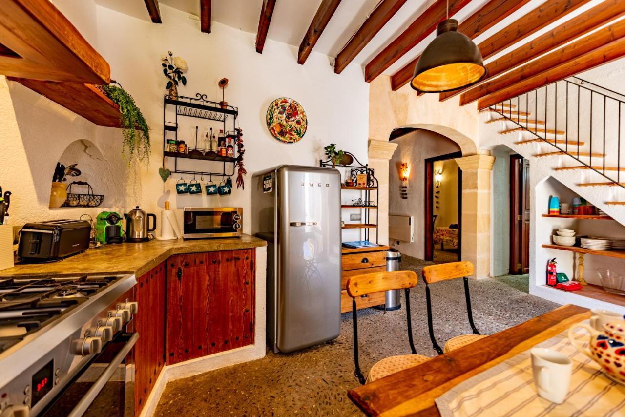 Albuqassim A Modern Townhouse In Pollensa, With Heated Pool Pollensa